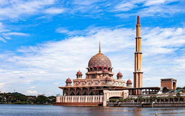 馬來西亞電商發展面臨的主要挑戰和機遇